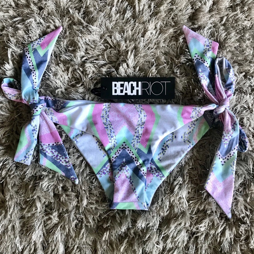 NWT Beach Riot Side Tie Bikini Bottom Small